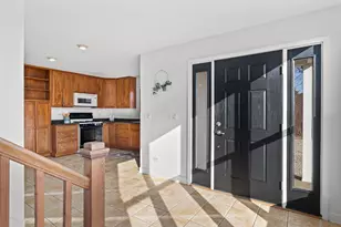 8524 Park St, Burlington, WI 53105 - Photo 3