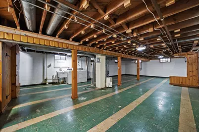 2538 S 75th St, West Allis, WI 53219 - Photo 33