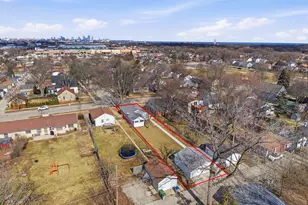 195 W Warnimont Ave, Milwaukee, WI 53207 - Photo 35