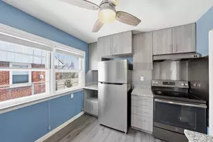 195 W Warnimont Ave, Milwaukee, WI 53207 - Photo 9