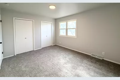 234  Wolf Dr, Dousman, WI 53118 - Photo 15