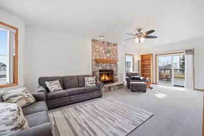 269  Brian Ct, Port Washington, WI 53074 - Photo 13