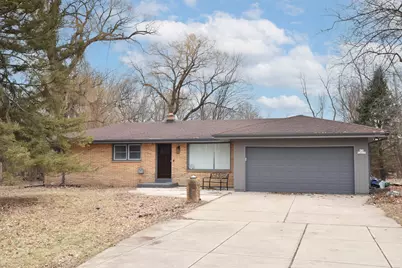 N28W24239  Watertown Rd, Pewaukee, WI 53072 - Photo 1