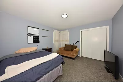 N28W24239  Watertown Rd, Pewaukee, WI 53072 - Photo 17