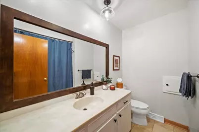 2509  Algoma Ter, Waukesha, WI 53188 - Photo 9