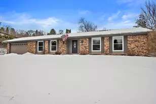 2509 Algoma Terrace, Waukesha, WI 53188 - Photo 23