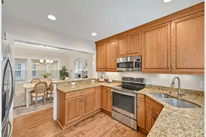 5842 N Bay Ridge Ave, Whitefish Bay, WI 53217 - Photo 13