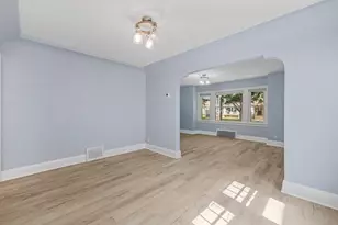 3155 N 38th St, Milwaukee, WI 53216 - Photo 5