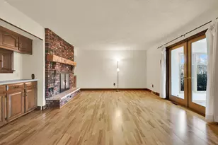 2550 Harmony Cir, Brookfield, WI 53045 - Photo 15