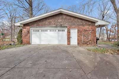 2550  Harmony Cir, Brookfield, WI 53045 - Photo 5