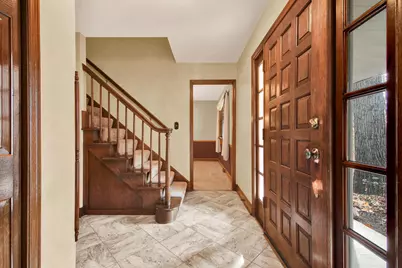 2550  Harmony Cir, Brookfield, WI 53045 - Photo 7