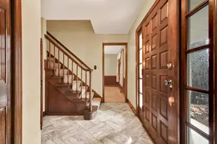 2550 Harmony Cir, Brookfield, WI 53045 - Photo 7