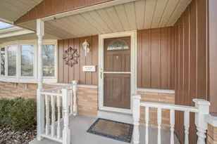 4980 Steeple Dr, Greendale, WI 53129 - Photo 5