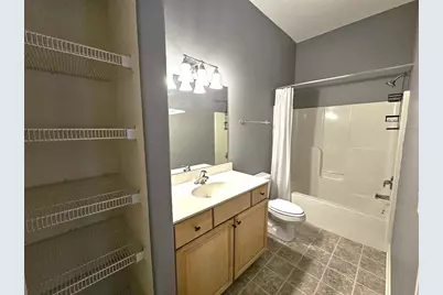 1850  Stoney Ln #419, Slinger, WI 53086 - Photo 13