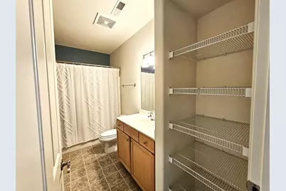 1850  Stoney Ln #419, Slinger, WI 53086 - Photo 11