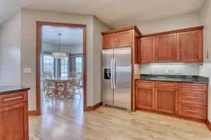 9067 S Cordgrass Circle, Franklin, WI 53132 - Photo 11