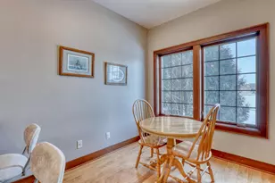 9067 S Cordgrass Circle, Franklin, WI 53132 - Photo 13