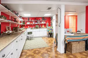 5335 S Sutton Pl, Greenfield, WI 53221 - Photo 33