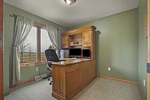 2811 59th Dr, Racine, WI 53182 - Photo 13