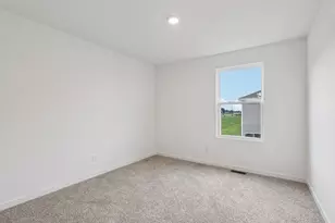 5017 Yates Dr, Racine, WI 53403 - Photo 33