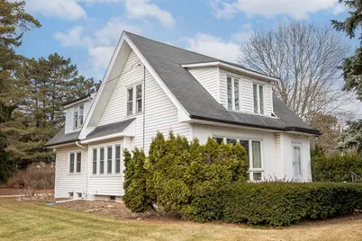 7531 N Lake Dr, Fox Point, WI 53217 - Photo 1