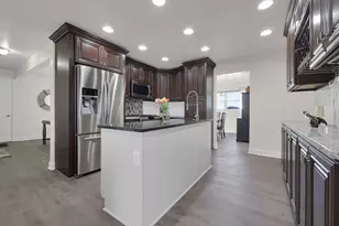 4300 Chekanoff Dr, Racine, WI 53403 - Photo 11