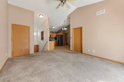 885  Cumberland Ln, Port Washington, WI 53074 - Photo 9