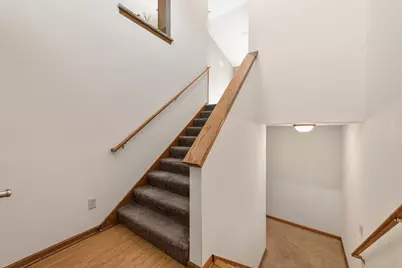 885  Cumberland Ln, Port Washington, WI 53074 - Photo 3