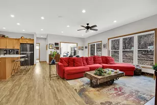 W321S8865 Leah Way, Mukwonago, WI 53149 - Photo 9