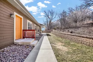 W321S8865 Leah Way, Mukwonago, WI 53149 - Photo 27