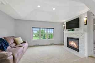 W292S5474 Fox Run Ct, Genesee, WI 53189 - Photo 27