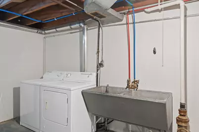 505  77th St, Kenosha, WI 53143 - Photo 37