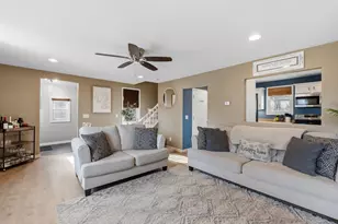 131 Maple Ave, Pewaukee, WI 53072 - Photo 13