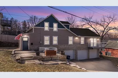 131  Maple Ave, Pewaukee, WI 53072 - Photo 1