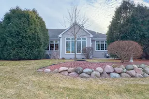 2396 Caribou Ln, Grafton, WI 53024 - Photo 31