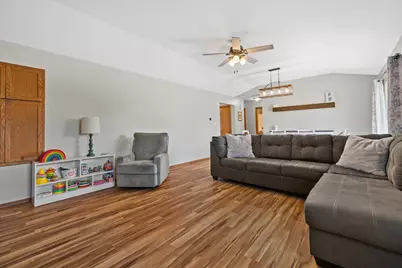 6912  62nd Ave, Kenosha, WI 53142 - Photo 9