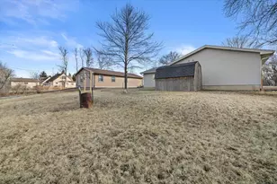 1770 Main St, Racine, WI 53182 - Photo 35