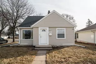 4874 N 73rd St, Milwaukee, WI 53218 - Photo 1