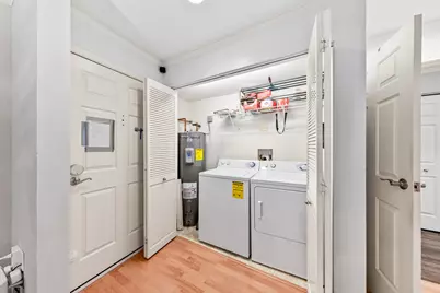 1108 N Milwaukee St #332, Milwaukee, WI 53202 - Photo 17