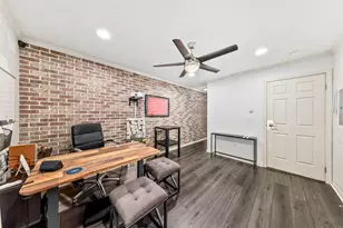 1108 N Milwaukee St, Milwaukee, WI 53202 - Photo 19