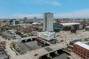 1108 N Milwaukee St, Milwaukee, WI 53202 - Photo 33