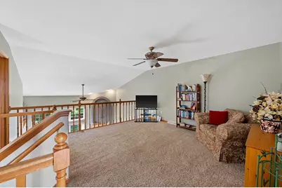 1027  River Place Blvd, Waukesha, WI 53189 - Photo 11