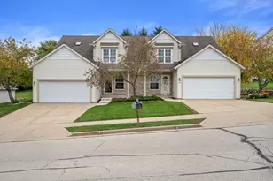 1027 River Pl Blvd, Waukesha, WI 53189 - Photo 3