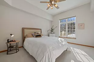 1027 River Pl Blvd, Waukesha, WI 53189 - Photo 11