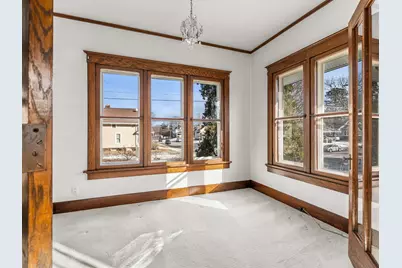 904 N 9th St, Manitowoc, WI 54220 - Photo 9