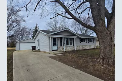 6708  Lone Elm Dr, Racine, WI 53402 - Photo 11