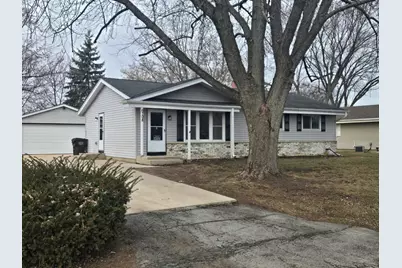 6708  Lone Elm Dr, Racine, WI 53402 - Photo 9