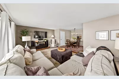 13715 W Park Ave, New Berlin, WI 53151 - Photo 3