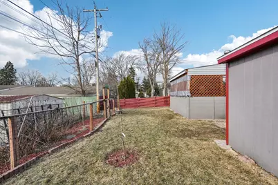 3351 S 66th St, Milwaukee, WI 53219 - Photo 33