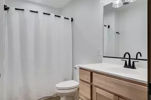 2012 Elinor Ln, Holmen, WI 54636 - Photo 23